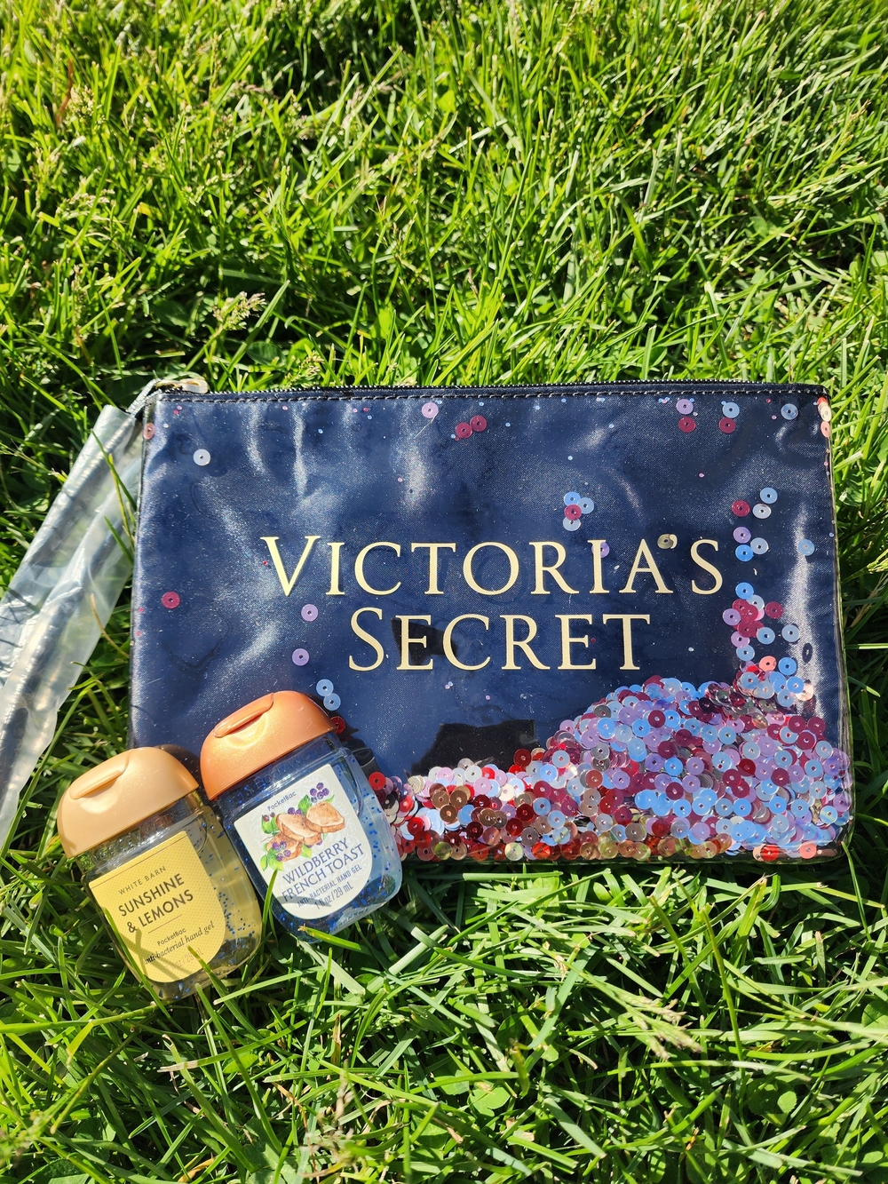 NWT Victorias Secret Cosmetic Bag And Bath & Body Works Bundle